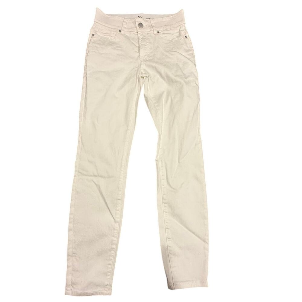 New York & Company Women's White Curvy Sculpting Skinny Jeans Size 4 Average